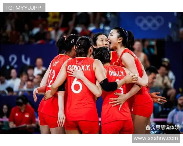 女排中国队迎战意大利队争夺四强席位全力以赴展现巅峰实力