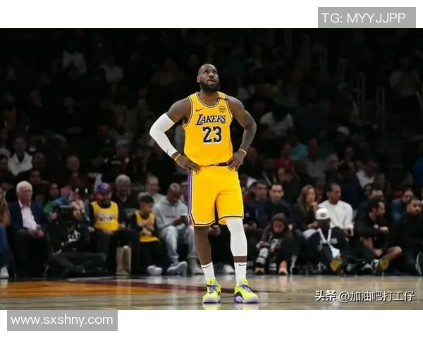 骑士逆袭！詹姆斯狂轰51分，总决赛再次扳平比分