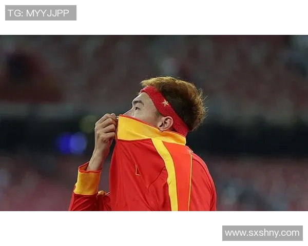 李金哲的奋斗历程与成就探秘：从普通运动员到世界级跳远冠军的成长之路